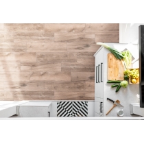 HEIRLOOM - 8X35, POPLAR, MATTE