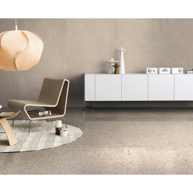 PERENNE - 24X47, PECAN, GRIP