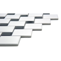 SPIN - 11X11, WHITE/BLACK, MATTE