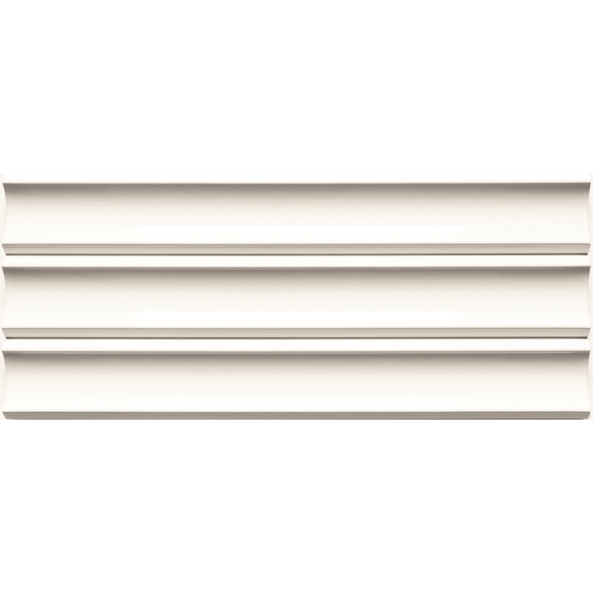 Tubage Gloss White Porcelain Tile 7x16 glossy finish suitable for walls and showers